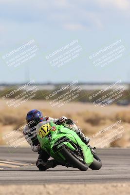 media/Nov-16-2025-Race Pace (Sun) [[8c5fa54630]]/Verified Riders/9-Turn 16 (150pm)/